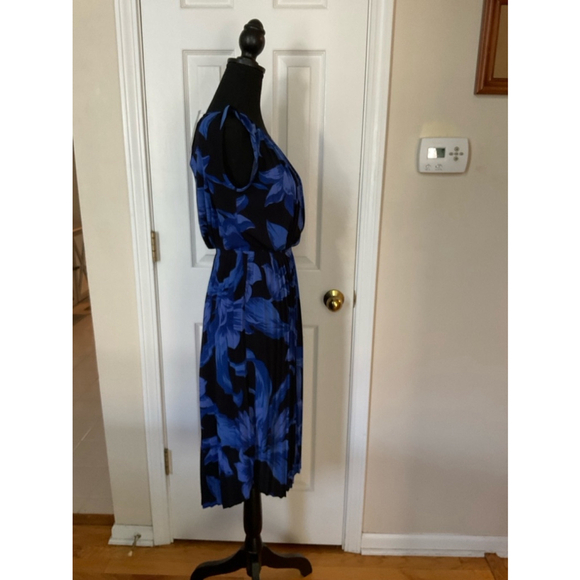 Women's Ann Taylor Blue Floral Dress XS Petite - Picture 4 of 15